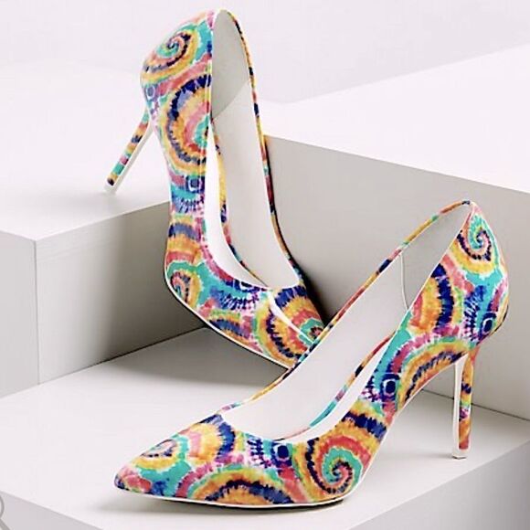 Katy Perry Sissy Pointed Toe Tie Dye Heeled Pump - Picture 2 of 8